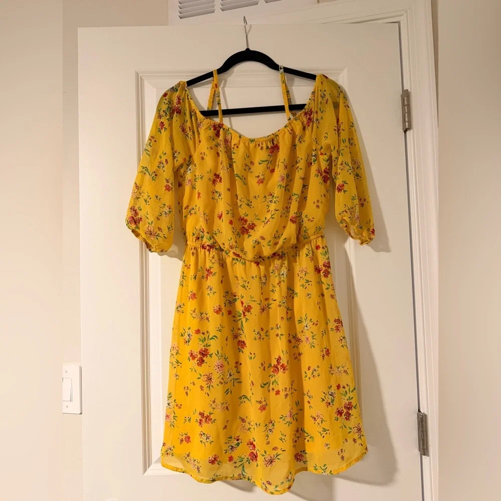Yellow Floral Off Shoulder Dress Spaghetti Straps Size M - Picture 2 of 9